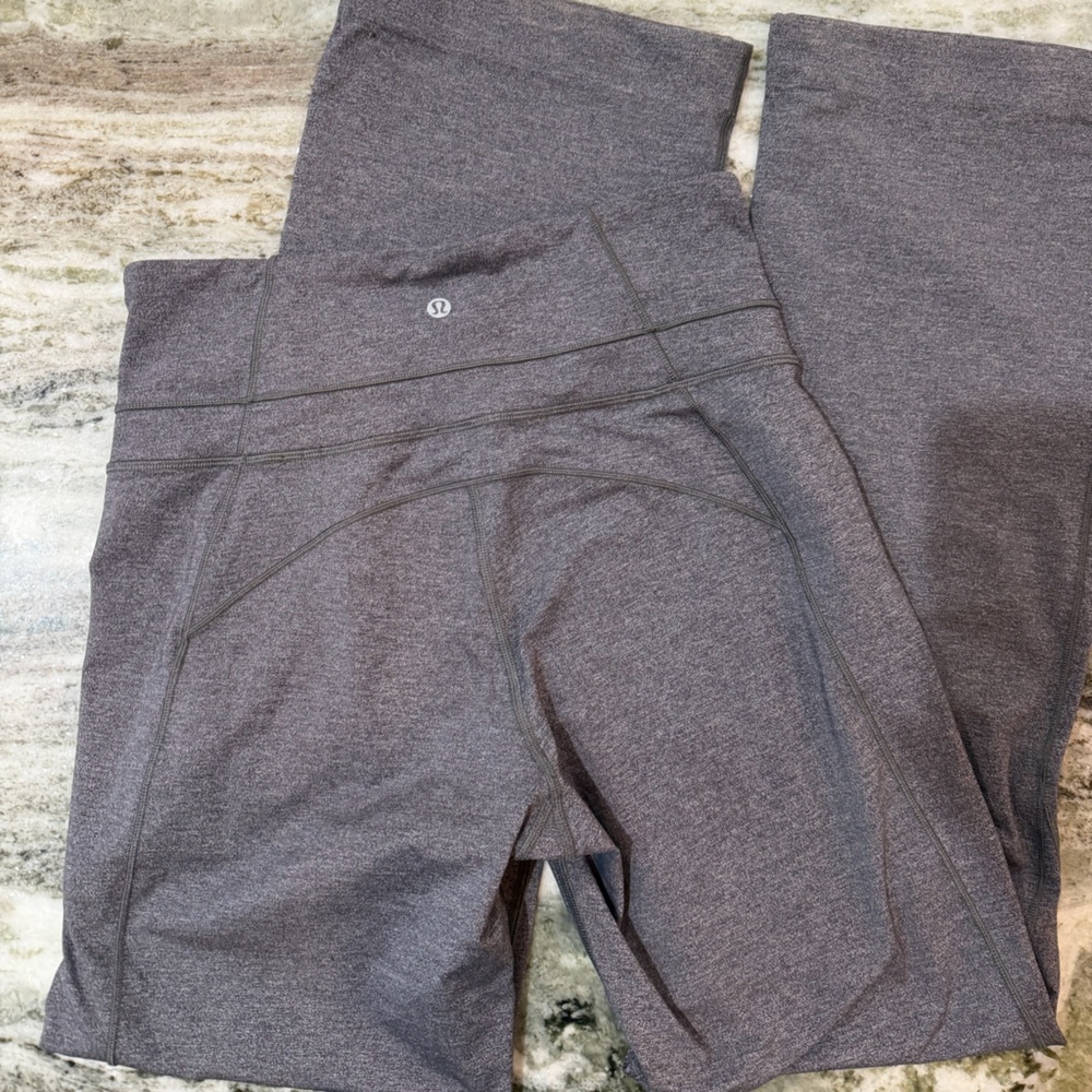 Lululemon Groove Leggings Size 10 - Picture 10 of 11